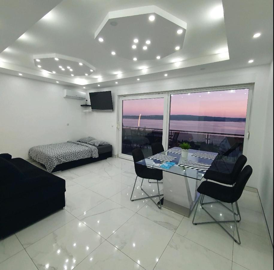 Apartments Blazevic, Heated Pool&Jacuzzi ドラマリ エクステリア 写真