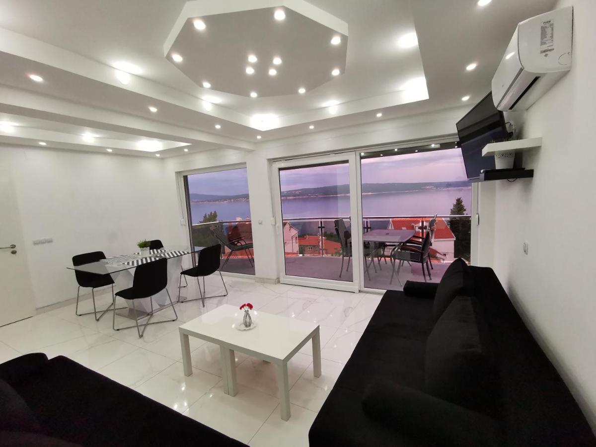 Apartments Blazevic, Heated Pool&Jacuzzi ドラマリ エクステリア 写真