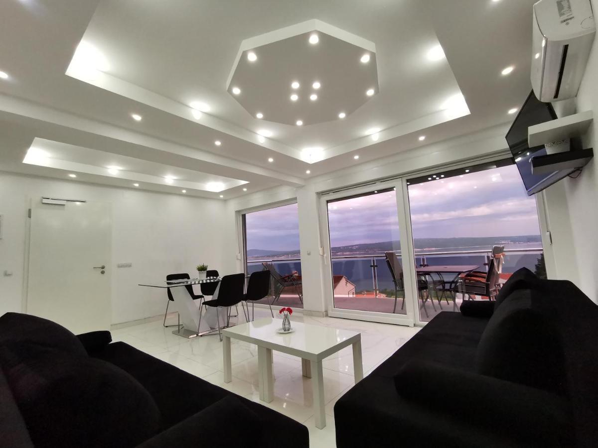 Apartments Blazevic, Heated Pool&Jacuzzi ドラマリ エクステリア 写真